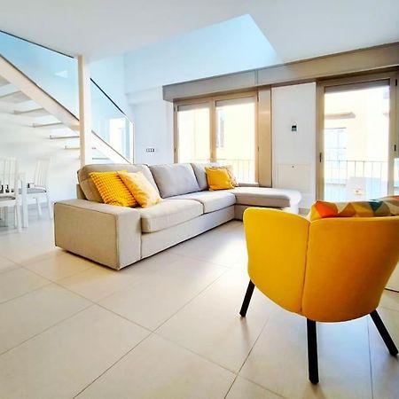 Moderno Apartamento Duplex En Terrassa Centro Екстер'єр фото