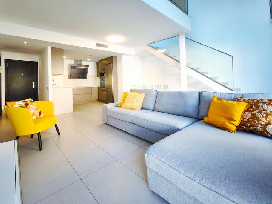 Moderno Apartamento Duplex En Terrassa Centro Екстер'єр фото