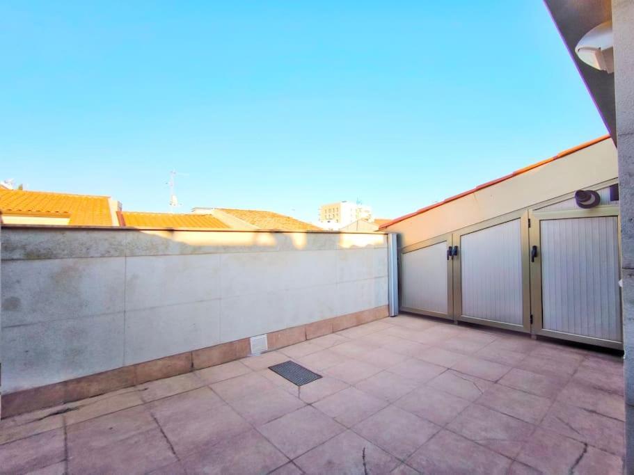 Moderno Apartamento Duplex En Terrassa Centro Екстер'єр фото